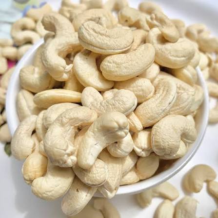Premium Kaju cashews - OTC Masala